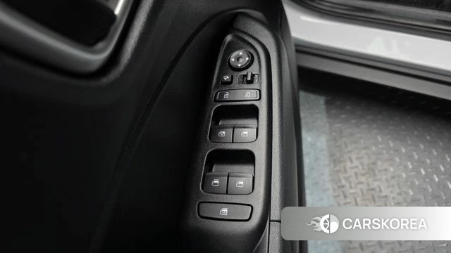 Hyundai Venue 2021 Белый из Кореи, фото 5