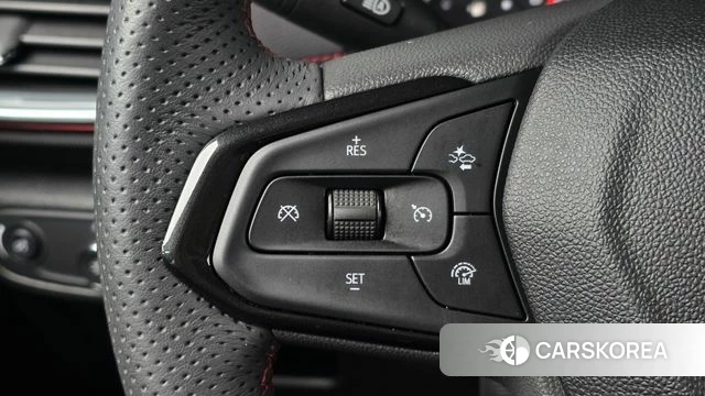 Chevrolet (GM Daewoo) Trailblazer 2022 Белый из Кореи, фото 5