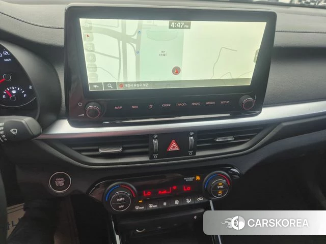 Kia The New K3 2nd generation 2024 Белый из Кореи, фото 5