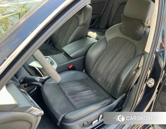 Audi A6 (import) 2019 Черный из Китая, фото 5