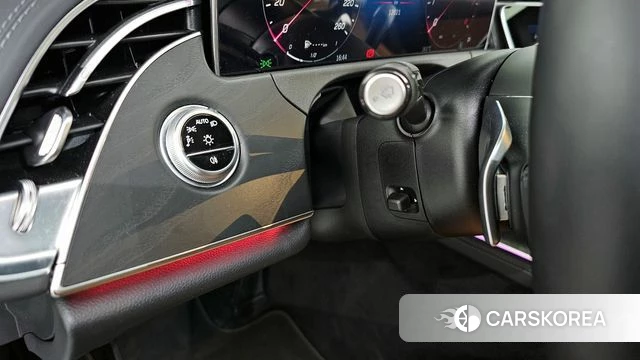 Mercedes-Benz E-Class W214 2025 Серебристо-серый из Кореи, фото 5