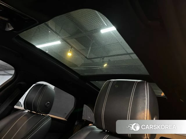 Land Rover Range Rover Velar 2020 Черный из Кореи, фото 5