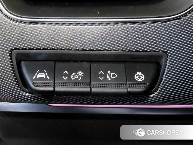 Renault Korea (Samsung) XM3 2021 Серебристо-серый из Кореи, фото 5