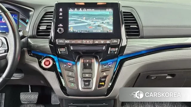 Honda Odyssey 2022 Белый из Кореи, фото 5