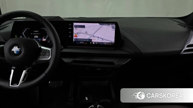 BMW 1 Series (F70) 2025 Белый из Кореи, фото 5