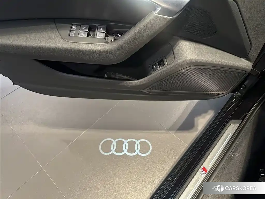 Audi A6L 2024 Черный из Китая, фото 5
