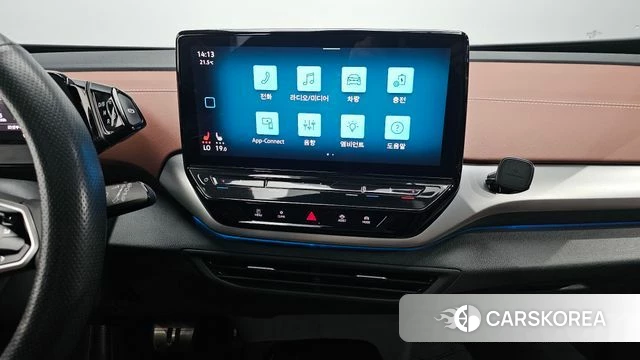 Volkswagen ID.4 2023 Черный из Кореи, фото 5