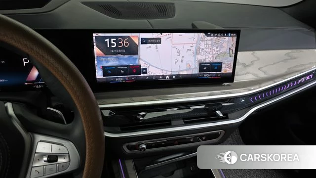 BMW X7 (G07) 2024 Черный из Кореи, фото 5