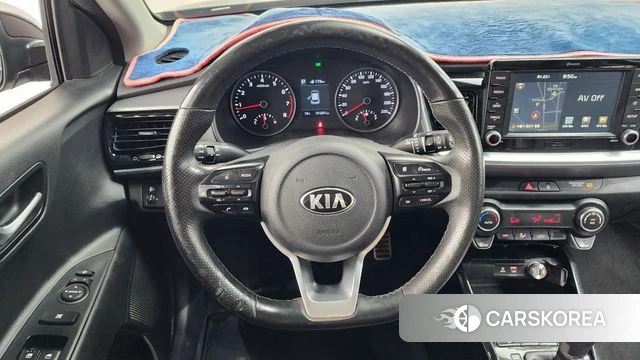 Kia Stonic 2018 Черный из Кореи, фото 5