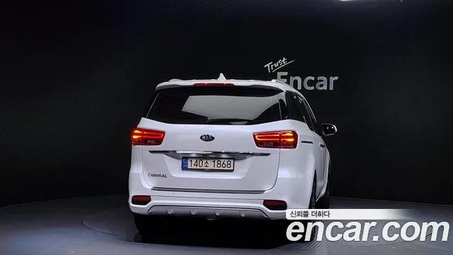 Kia The New Carnival id 2676085 из Кореи 5