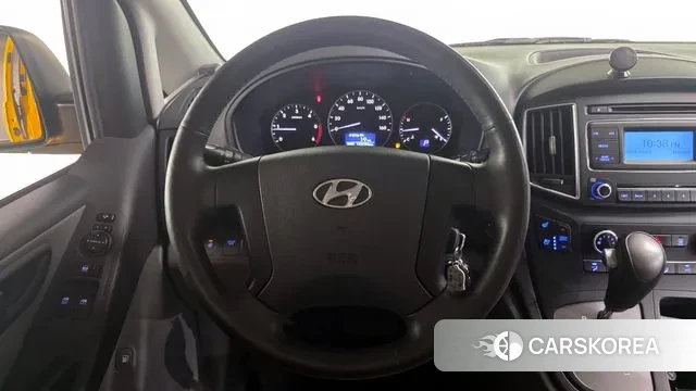 Hyundai The New Grand Starex 2018 Желтый из Кореи, фото 5