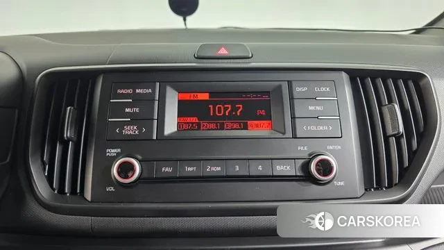 Kia The New Kia Ray 2024 Белый из Кореи, фото 5