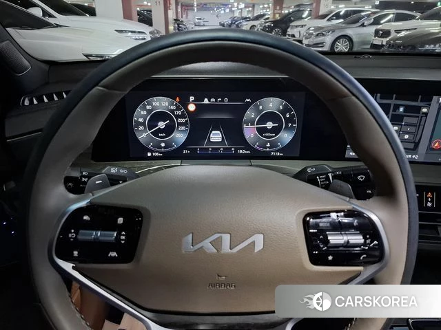 Kia K8 2023 Серый из Кореи, фото 5