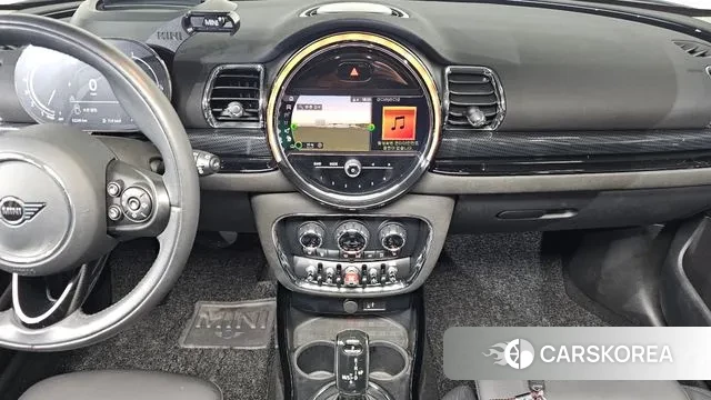 Mini Cooper Clubman 2021 Жемчужный цвет из Кореи, фото 5