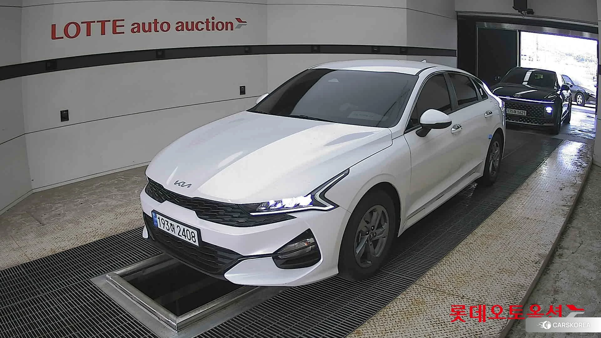 Kia K5 2022 Snow White Pearl (optional) из Кореи, фото 5