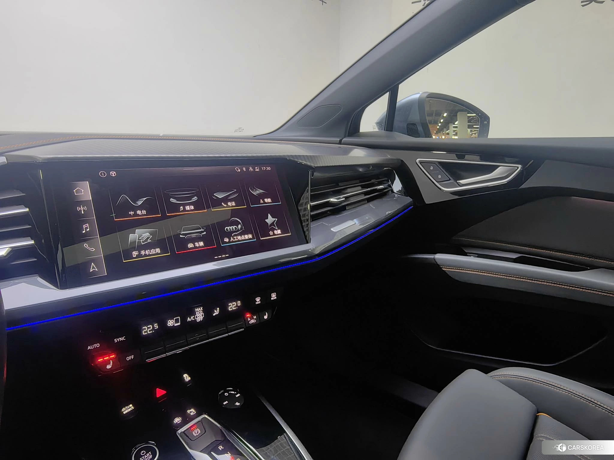 Audi Q4 e-tron 2023 Синий из Китая, фото 5