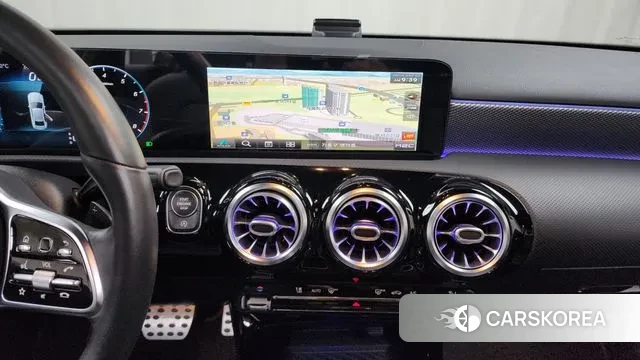 Mercedes-Benz A-Class W177 2020 Белый из Кореи, фото 5