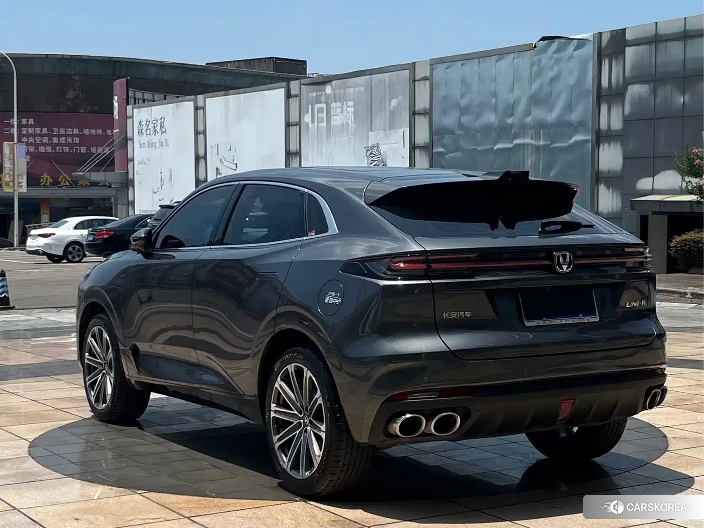 Chang'an UNI-K 2024 Silver/gray из Китая, фото 5