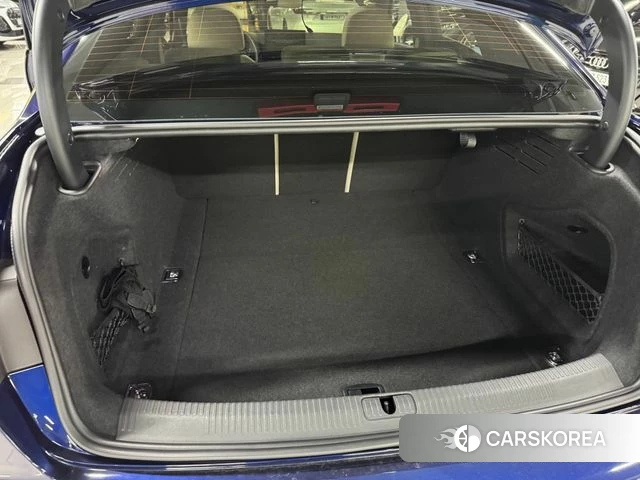 Audi A4 (B9) 2023 Синий из Кореи, фото 5