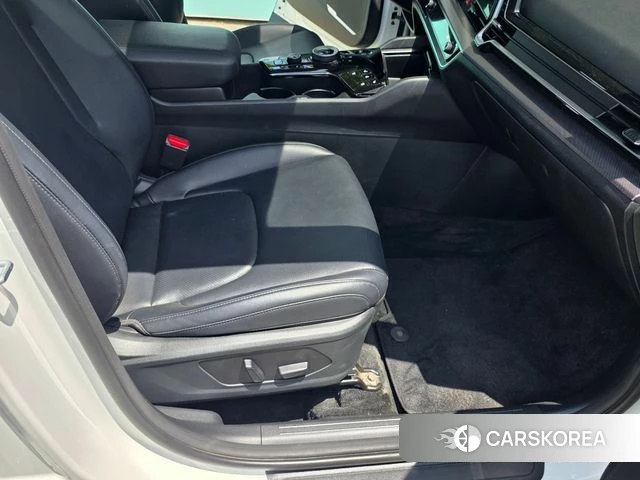 Kia Sportage 5th Generation 2023 Белый из Кореи, фото 5