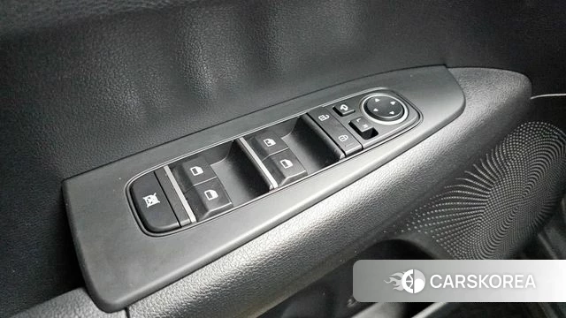 Kia The New K3 2nd generation 2021 Серебристо-серый из Кореи, фото 5