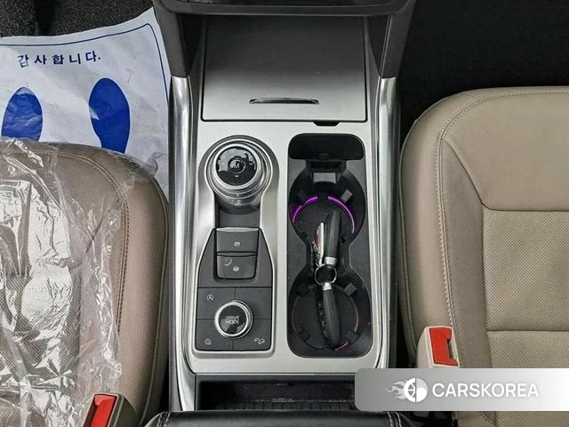 Ford Explorer 6th Generation 2020 Белый из Кореи, фото 5