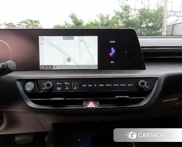 Kia K8 Hybrid 2022 Белый из Кореи, фото 5