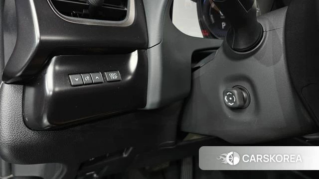 Lexus UX250h 2023 Серый из Кореи, фото 5