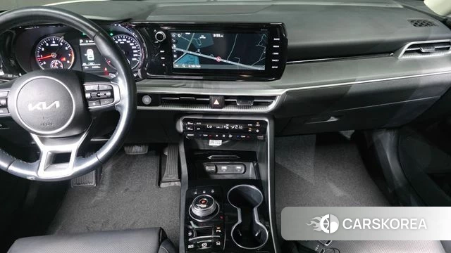 Kia K5 3rd generation 2022 Белый из Кореи, фото 5