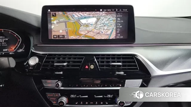 BMW 5 Series (G30) 2022 Черный из Кореи, фото 5