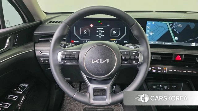 Kia The New K5 3rd generation 2025 Белый из Кореи, фото 5