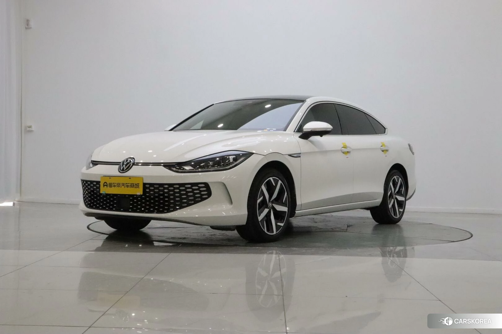 Volkswagen Lamando 2023 Белый из Китая, фото 5
