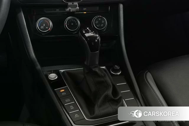 Volkswagen Sagitar 2022 Белый из Китая, фото 5