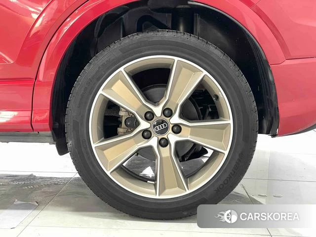 Audi Q2L 2022 Красный из Китая, фото 5