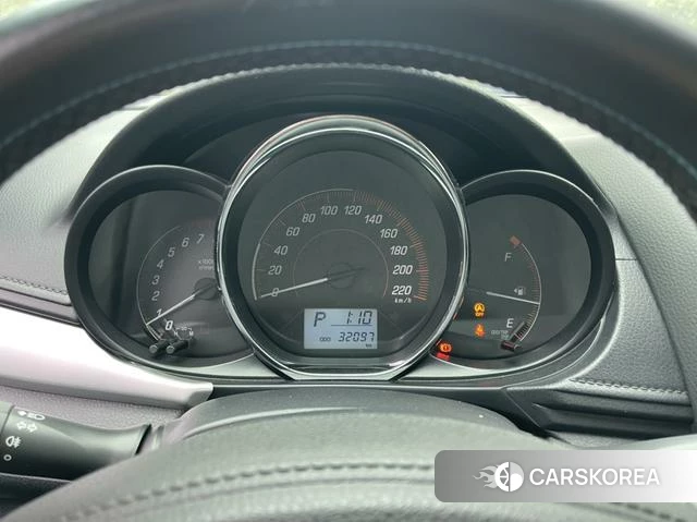 Toyota YARIS L Zhixuan 2021 Белый из Китая, фото 5