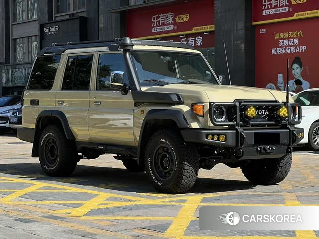 Toyota Land Cruiser 70 Series 2025 Желтый из Китая, фото 5