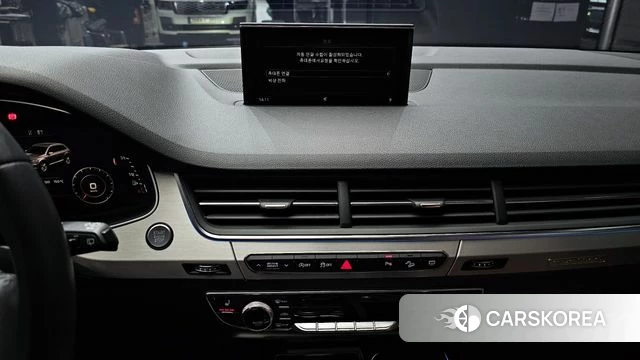 Audi Q7 (4M) 2019 Белый из Кореи, фото 5