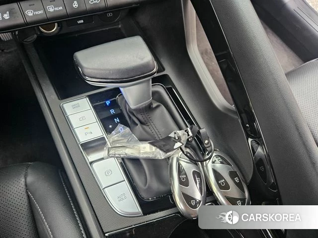Hyundai The New Avante (CN7) 2023 Белый из Кореи, фото 5