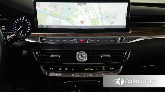 Kia The New K9 2nd generation 2022 Белый из Кореи, фото 5