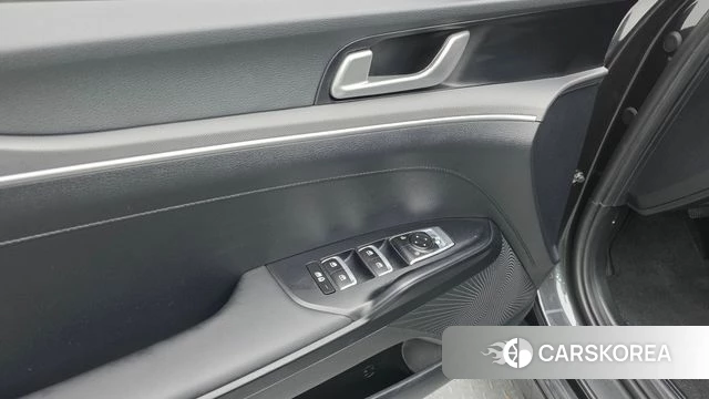 Kia K5 3rd generation 2022 Серый из Кореи, фото 5