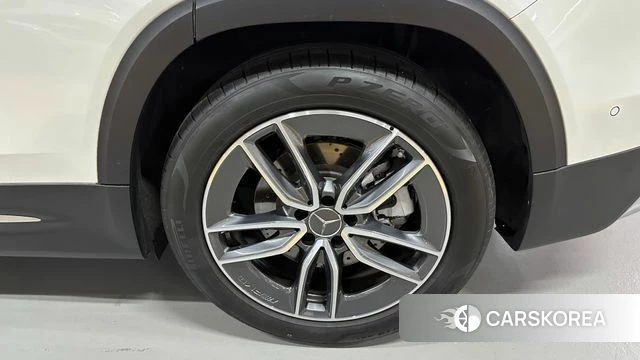 Mercedes-Benz GLB-Class X247 2025 Белый из Кореи, фото 5