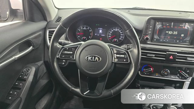 Kia Seltos 2021 Белый из Кореи, фото 5