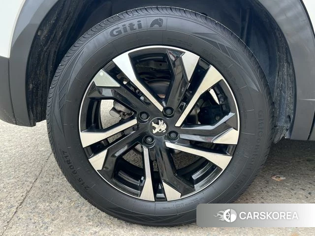 Peugeot 2008 2022 Белый из Китая, фото 5