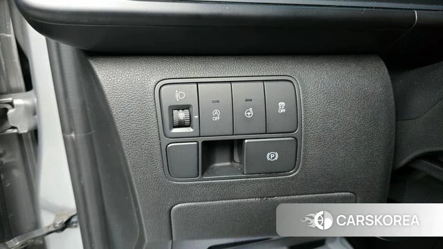 Hyundai Staria 2023 Серебряный из Кореи, фото 5