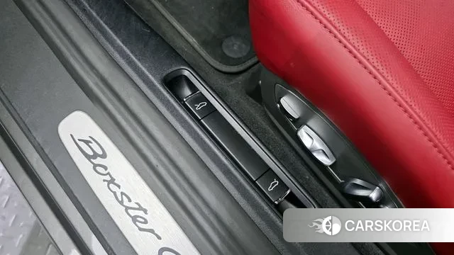 Porsche 718 Boxster 2019 Серый из Кореи, фото 5