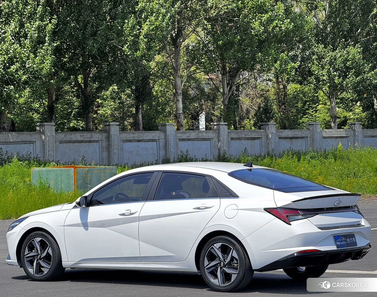 Hyundai Elantra 2022 Белый из Китая, фото 5