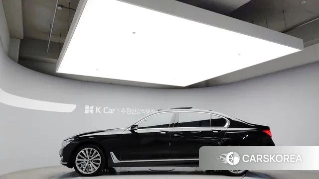 BMW 7 Series (G11) id 3243880 из Кореи 5