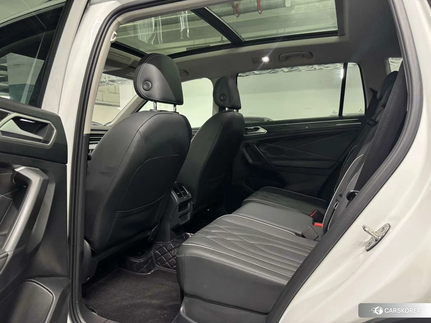 Volkswagen Tiguan L 2023 Белый из Китая, фото 5