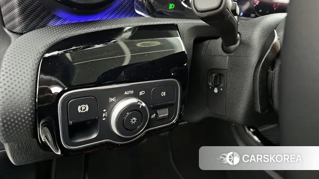 Mercedes-Benz A-Class W177 2025 Белый из Кореи, фото 5