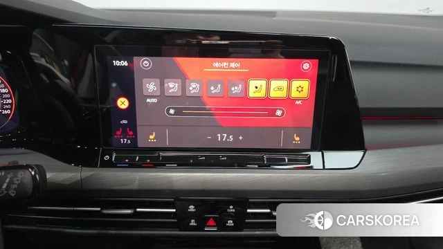 Volkswagen Golf 8th Generation 2024 Красный из Кореи, фото 5